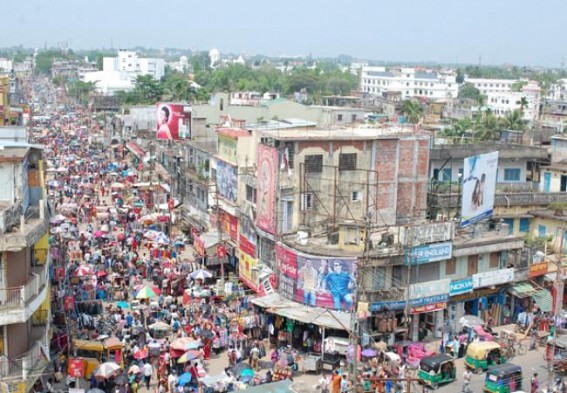 Chaitra Sale on full swing at the eve of Bengali New Year